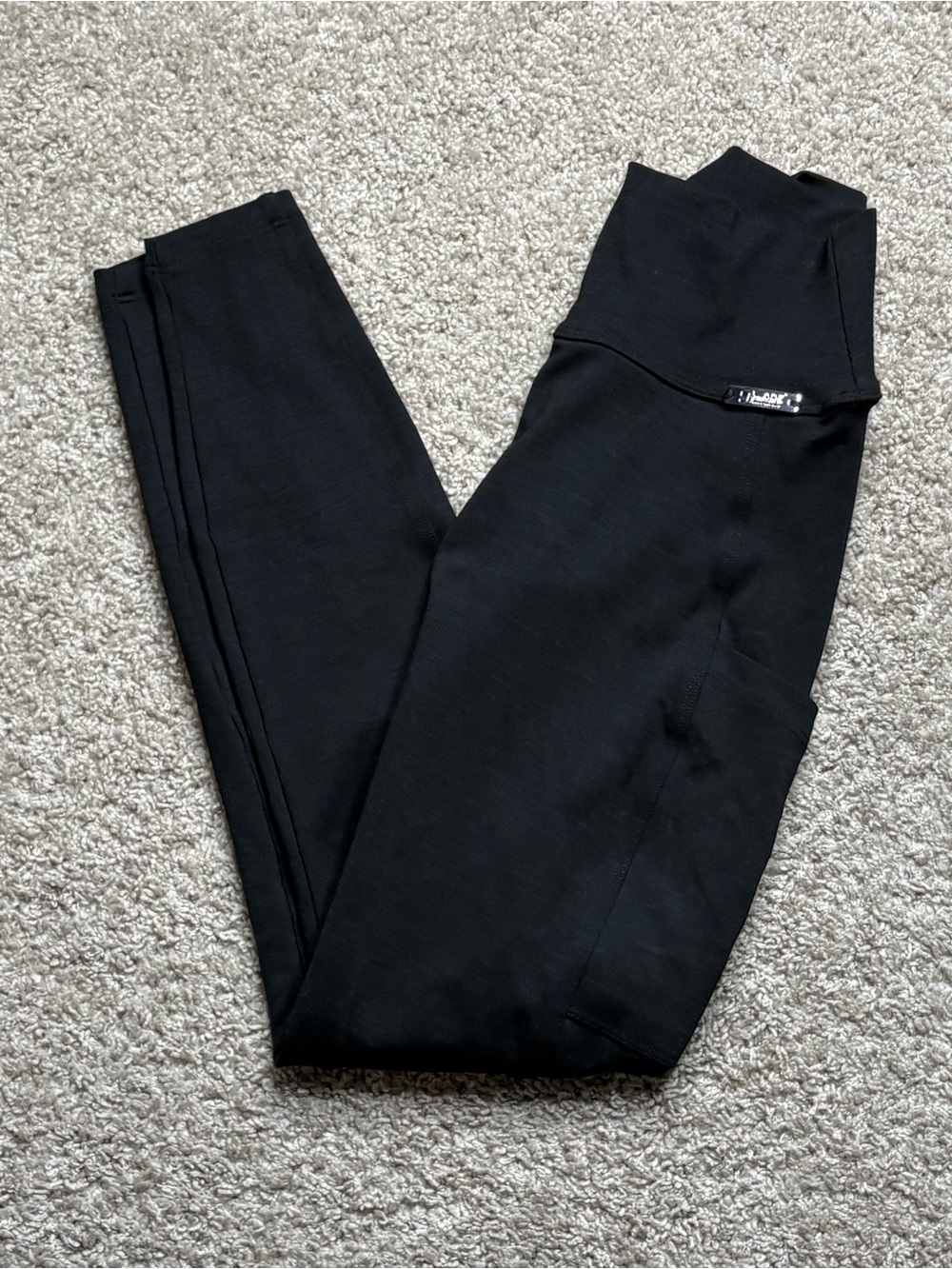 Bombshell Sportswear Ribbed Pocket Leggings